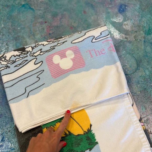 Vintage Disney Beach Towel - Picture 11 of 11